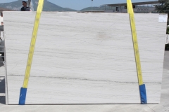 White Macaubas