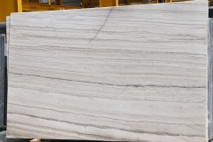 White Macaubas